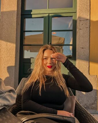 Alice Catarina Nude Leaks OnlyFans Photo 11