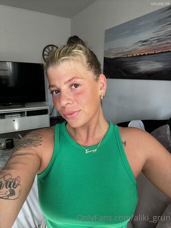 Aliki_grun Nude Leaks OnlyFans Photo 10