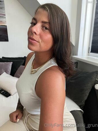Aliki_grun Nude Leaks OnlyFans Photo 12