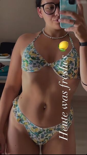 alisa_mach Nude Leaks OnlyFans Photo 21