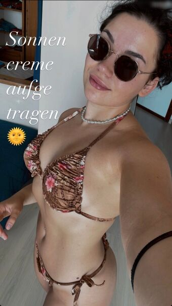 alisa_mach Nude Leaks OnlyFans Photo 17