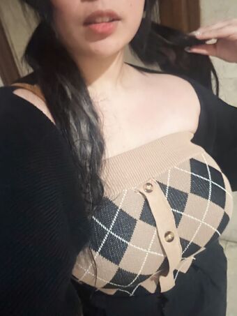 Nyarmiii Nude Leaks OnlyFans Photo 3