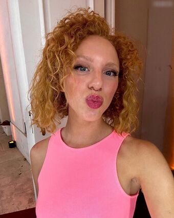 Anna Ermakova Nude Leaks OnlyFans Photo 5