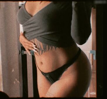 Badbxnny Nude Leaks OnlyFans Photo 3