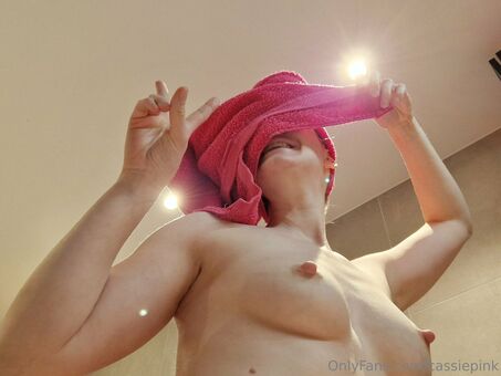 cassiepink Nude Leaks OnlyFans Photo 12