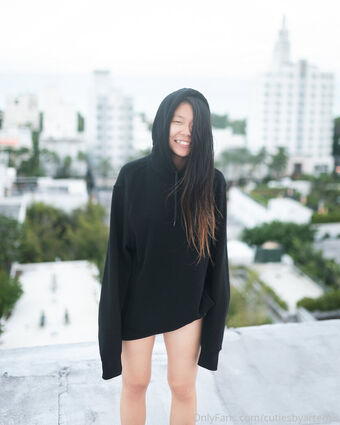 cutiesbyartemis / mrsaipalisha Nude Leaks OnlyFans  – Leaked Models