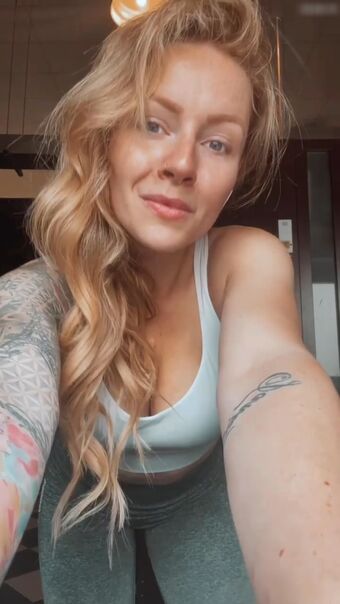 Denise Schwitalle Nude Leaks OnlyFans Photo 45