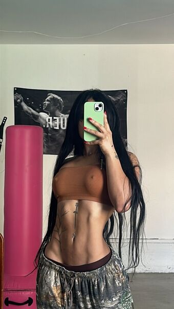 SnackyChannn Nude Leaks OnlyFans Photo 1