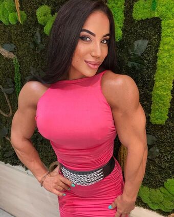 Elisabeta-ionita Nude Leaks OnlyFans Photo 24