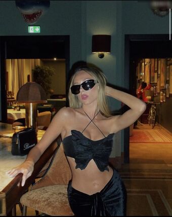 Ester Expósito Nude Leaks OnlyFans Photo 92