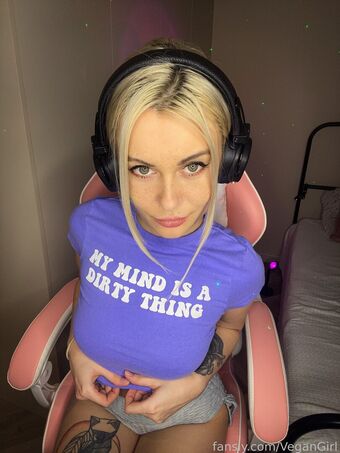 veganutayaa Nude Leaks OnlyFans Photo 21