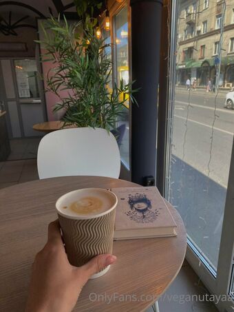 veganutayaa Nude Leaks OnlyFans Photo 13