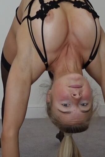 Fitness Model / Rosie Burr / burr_brandi / rosieburr / therosieburr Nude Leaks OnlyFans  – Leaked Models