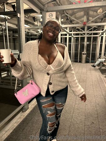 freebigtits6999 Nude Leaks OnlyFans Photo 36