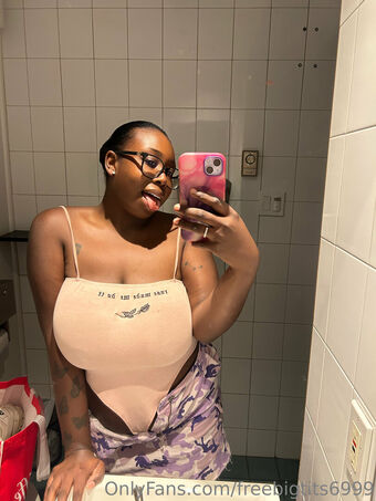 freebigtits6999 Nude Leaks OnlyFans Photo 29