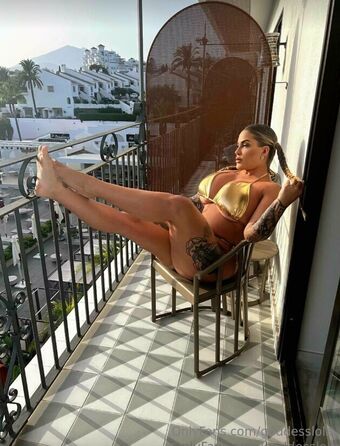 goddesslola Nude Leaks OnlyFans Photo 17