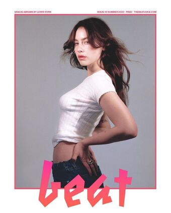 Gracie Abrams Nude Leaks OnlyFans Photo 55