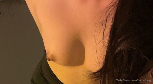 Halen.ng Nude Leaks OnlyFans Photo 23