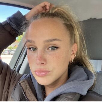 Hanna Schepe Nude Leaks OnlyFans Photo 30