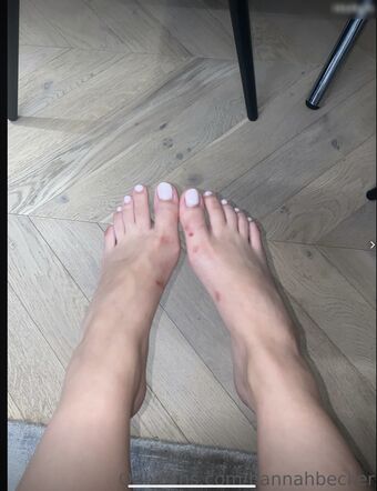 Hannah Becker Nude Leaks OnlyFans Photo 7