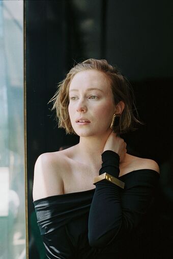 Hannah Einbinder Nude Leaks OnlyFans Photo 17