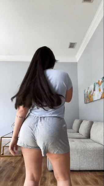 hariel Ferrari Nude Leaks OnlyFans Photo 24