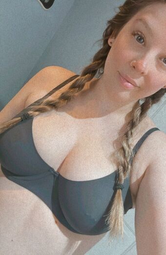 karmamegs Nude Leaks OnlyFans Photo 5