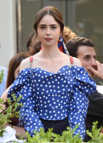 Lily Collins Nude Leaks OnlyFans Photo 135