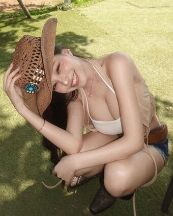 Lovelynnboo Nude Leaks OnlyFans Photo 39