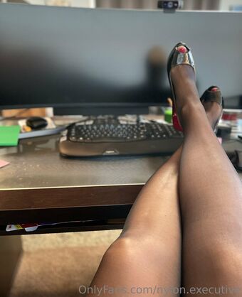 nylon.executive Nude Leaks OnlyFans Photo 9