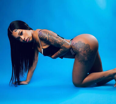 Official_liyahhh Nude Leaks OnlyFans Photo 7