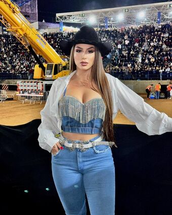 Paola Sabadin Nude Leaks OnlyFans Photo 24