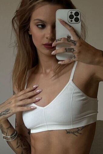 Pelinay İgit / pelinayigit Nude Leaks OnlyFans  – Leaked Models