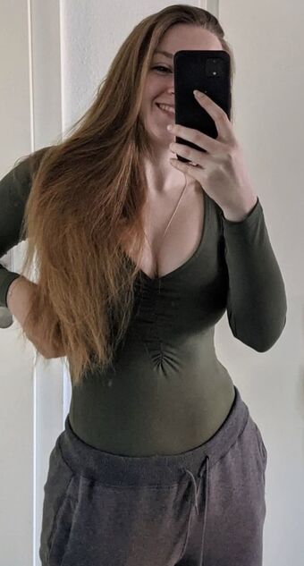 RayaOnAir Nude Leaks OnlyFans Photo 1