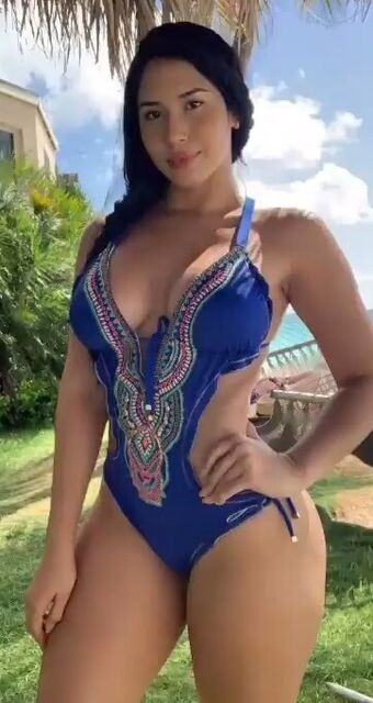 Roxana Ventura Nude Leaks OnlyFans Photo 49