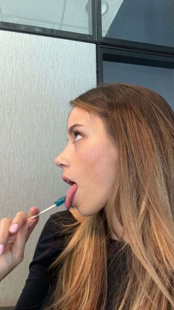 Sadie Mckenna Nude Leaks OnlyFans Photo 11