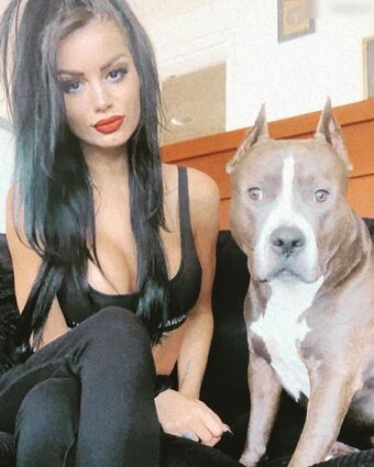 Saraya-Jade Bevis Nude Leaks OnlyFans Photo 37