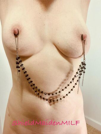 ShieldMaidenMILF Nude Leaks OnlyFans Photo 8