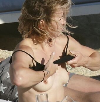 Stephanie Pratt Nude Leaks OnlyFans Photo 2