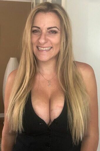 Tina Zellmer Nude Leaks OnlyFans  – Leaked Models