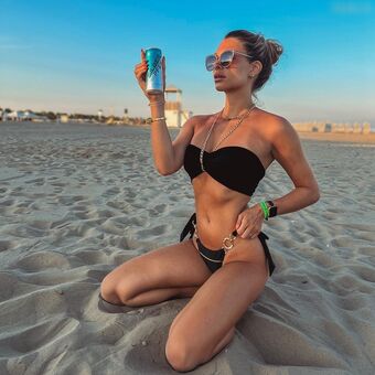 Vanessa Schmitt Nude Leaks OnlyFans Photo 49