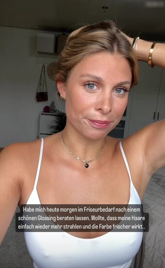 Vanessa Schmitt Nude Leaks OnlyFans Photo 46