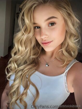 vickiblack Nude Leaks OnlyFans Photo 39