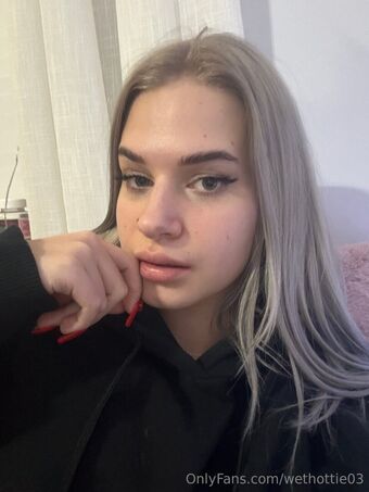 wethottie03 Nude Leaks OnlyFans Photo 3