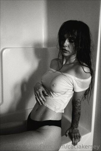 Acacia Kersey Nude Leaks OnlyFans Photo 45