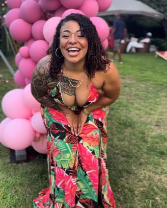 AJ Perry Nude Leaks OnlyFans Photo 2