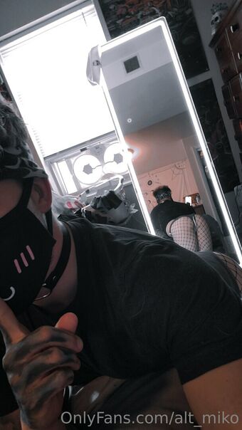 alt_miko Nude Leaks OnlyFans Photo 13