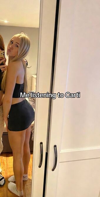 a.mae.04 Nude Leaks OnlyFans Photo 13