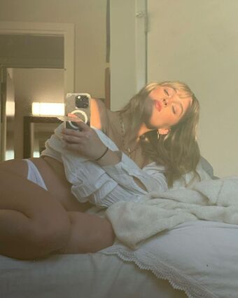 Annie Marie Sauve Nude Leaks OnlyFans Photo 11