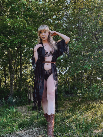 April Gloria Nude Leaks OnlyFans Photo 96